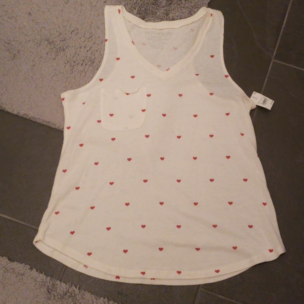 Ivory Tank w/ Hearts